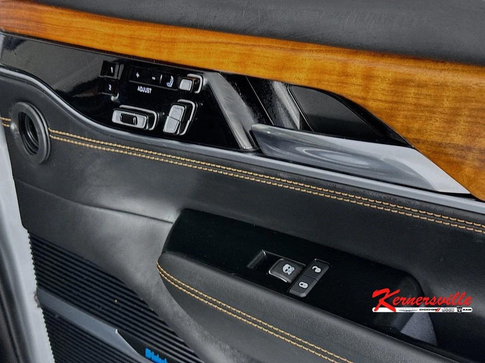 2022 Jeep WS Wagoneer - Image 23 of 24