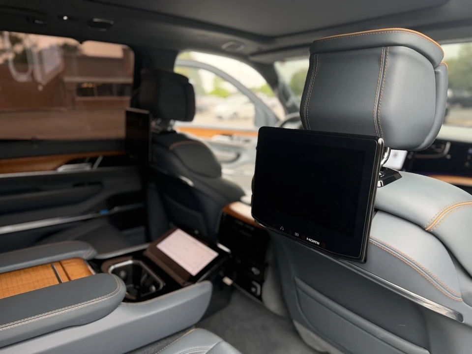 2022 Jeep WS Wagoneer - Image 16 of 27