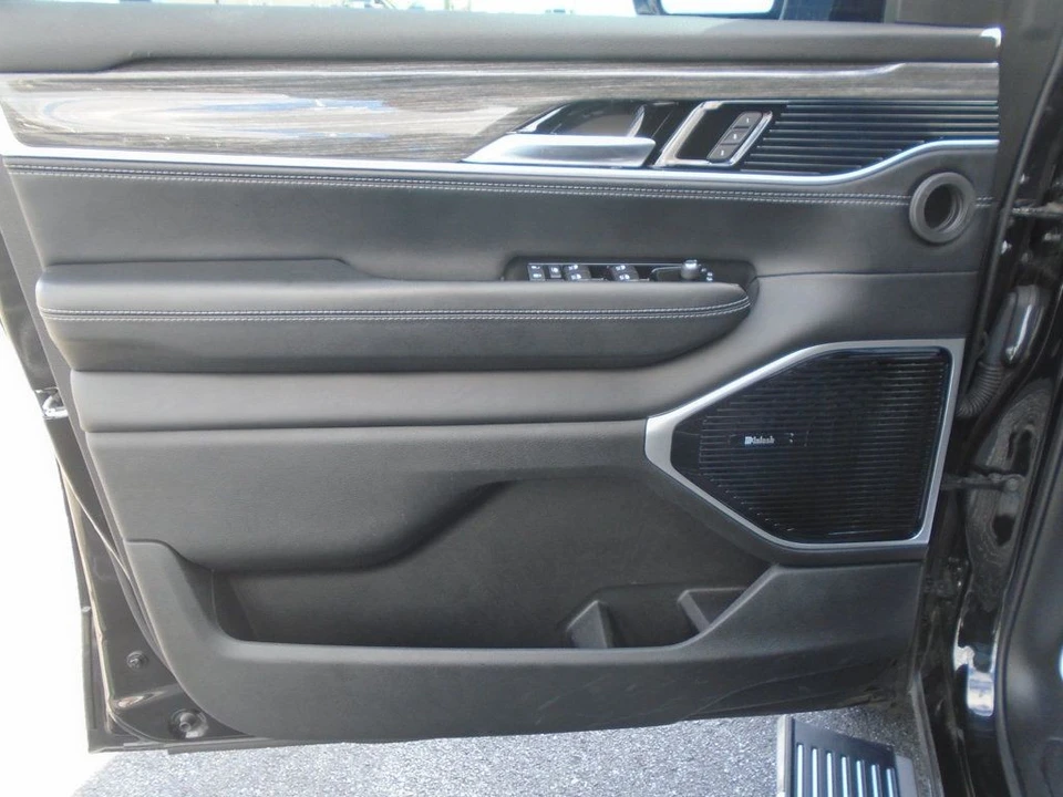 2022 Jeep WS Wagoneer - Image 10 of 12