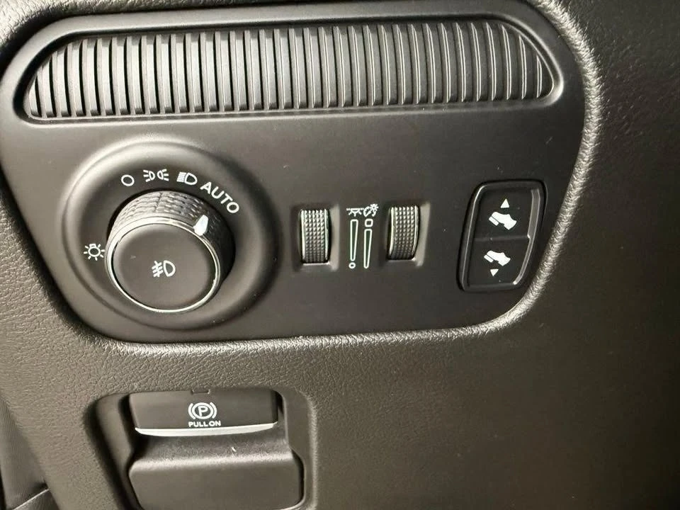 2022 Jeep WS Wagoneer - Image 19 of 20
