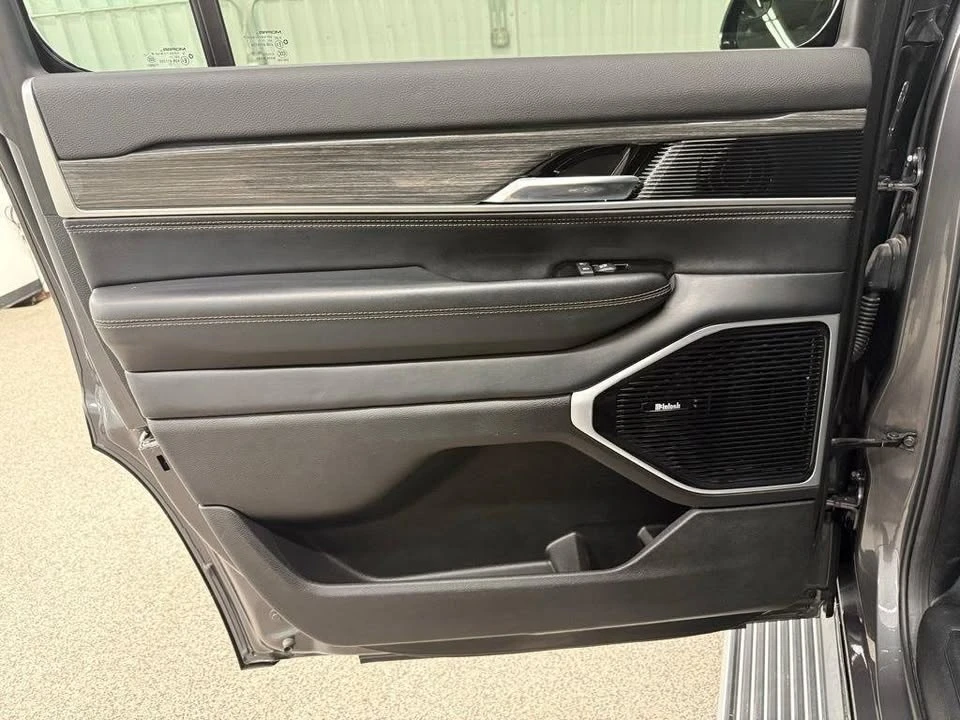 2022 Jeep WS Wagoneer - Image 16 of 20