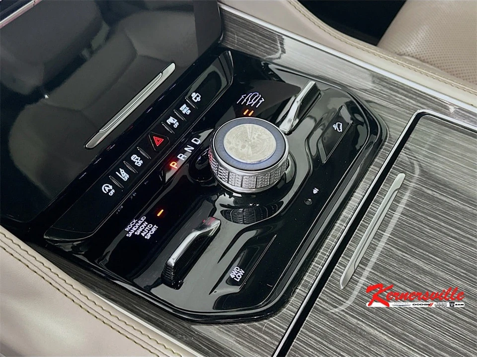 2022 Jeep WS Wagoneer - Image 16 of 21