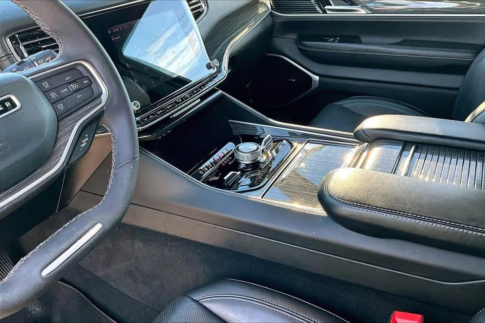 2022 Jeep WS Wagoneer - Image 16 of 20