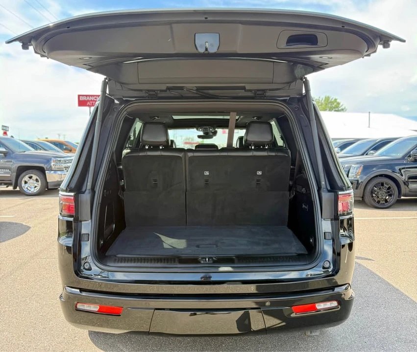 2022 Jeep WS Wagoneer - Image 19 of 20