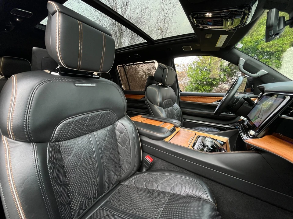 2022 Jeep WS Wagoneer - Image 20 of 21