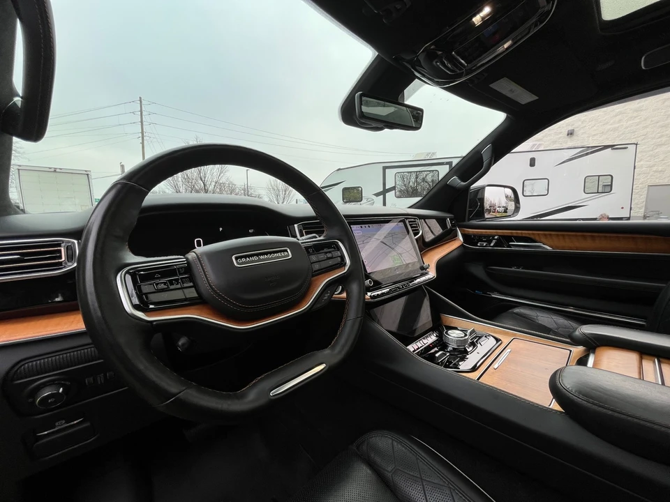 2022 Jeep WS Wagoneer - Image 10 of 12