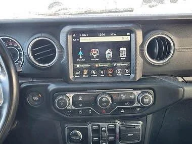 2022 Jeep JL Wrangler - Image 12 of 17