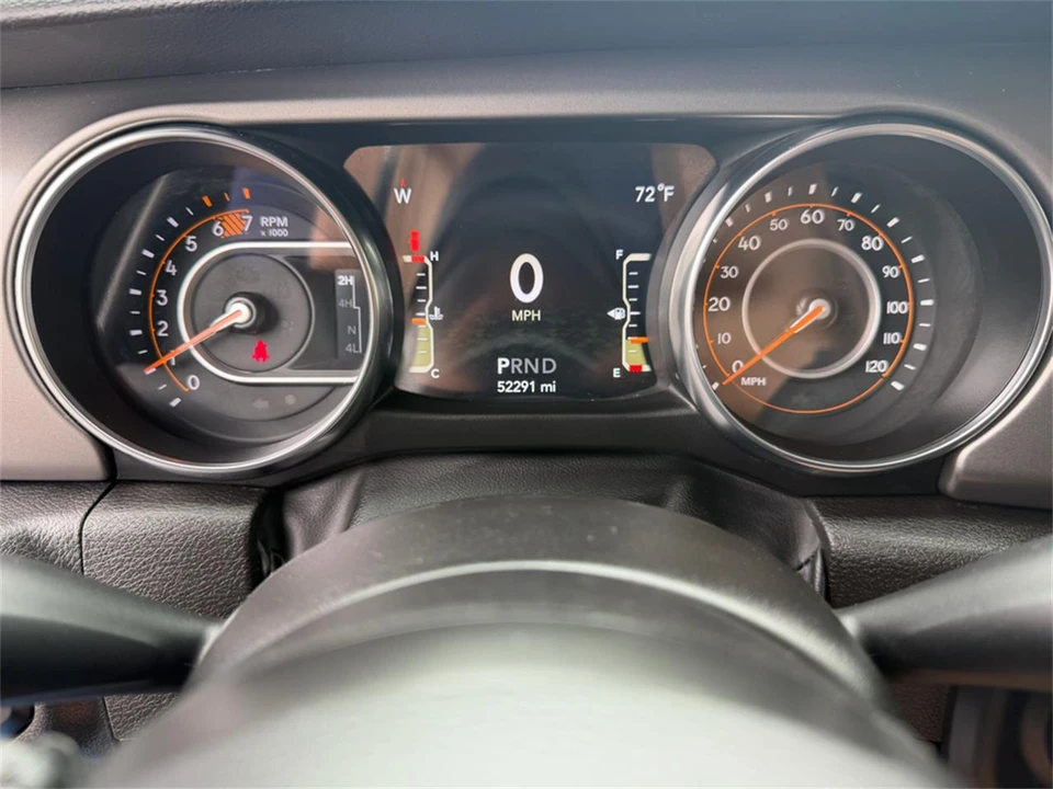2022 Jeep JL Wrangler - Image 17 of 31
