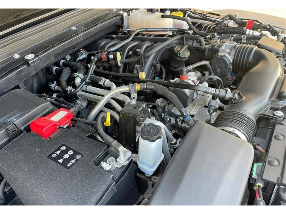2022 Jeep JL Wrangler - Image 12 of 31
