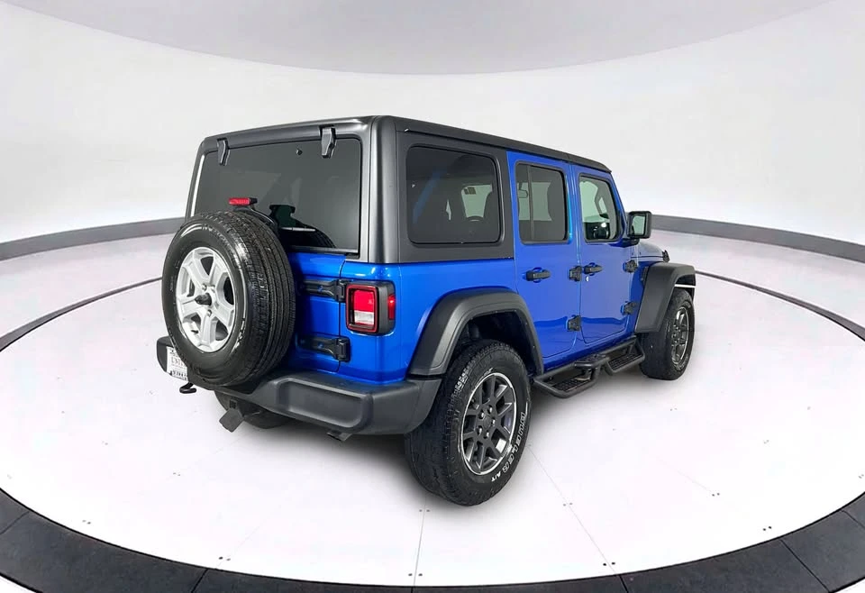 2022 Jeep JL Wrangler - Image 5 of 20