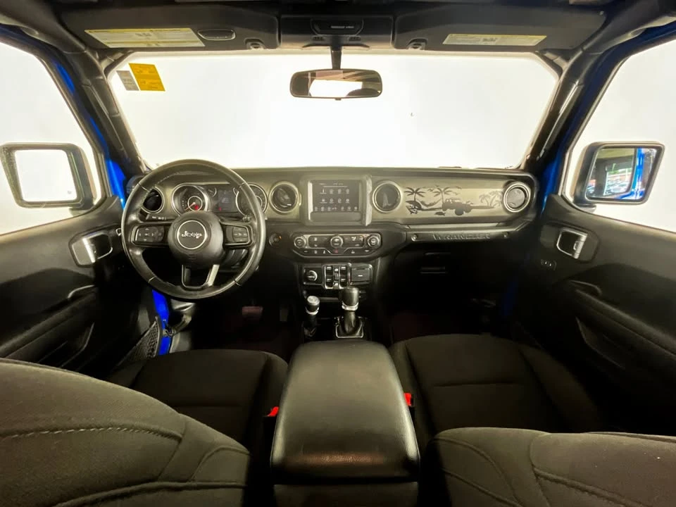 2022 Jeep JL Wrangler - Image 17 of 20