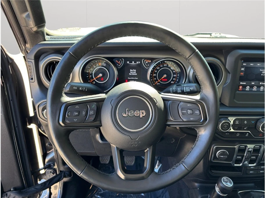2022 Jeep JL Wrangler - Image 20 of 21