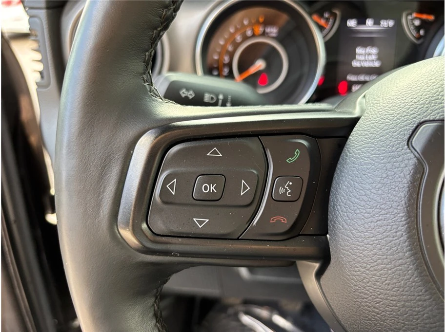 2022 Jeep JL Wrangler - Image 21 of 21