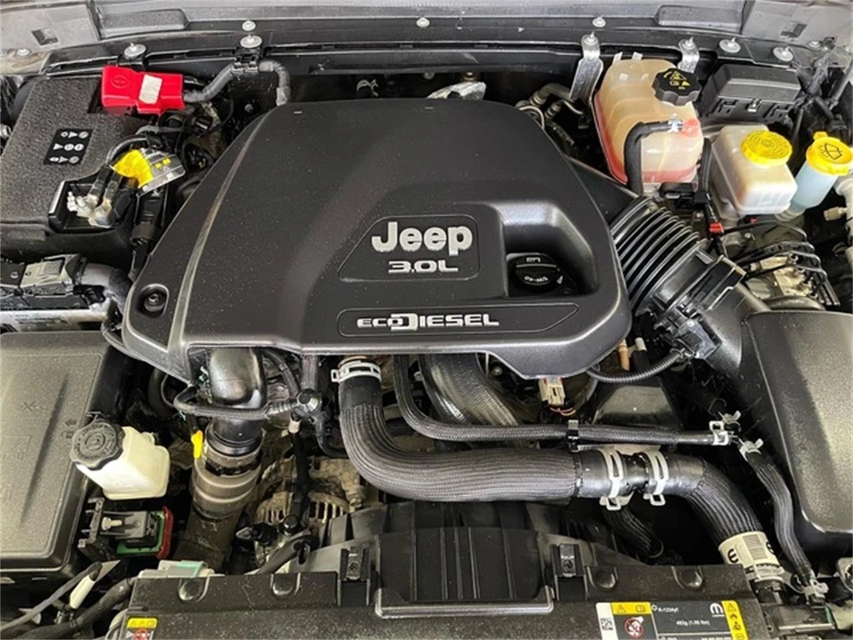 2022 Jeep JL Wrangler - Image 17 of 31