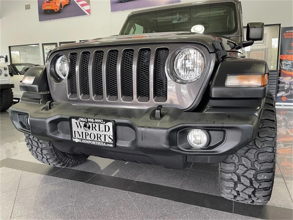 2022 Jeep JL Wrangler - Image 11 of 31