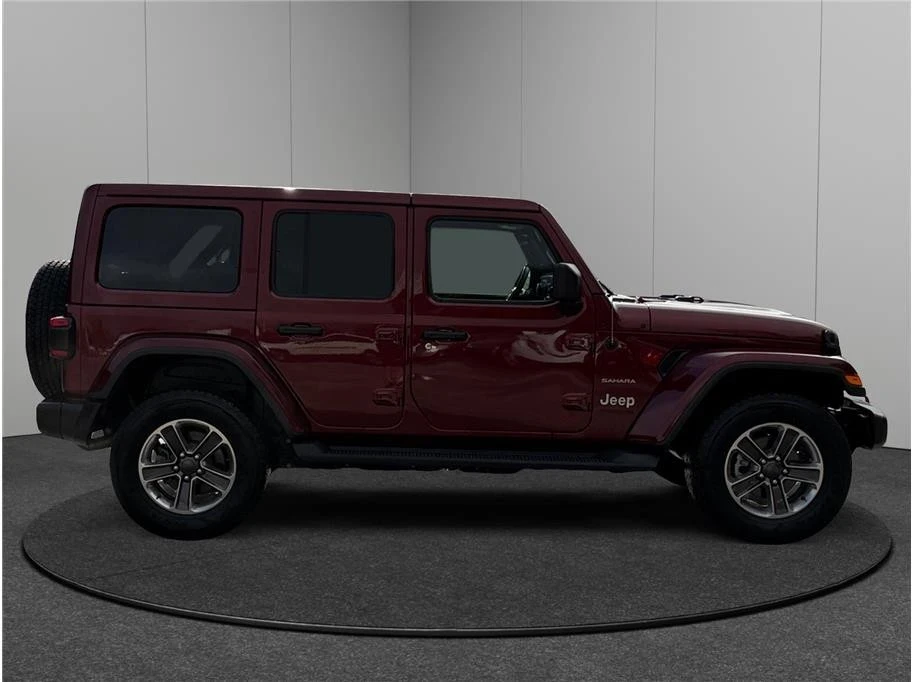 2022 Jeep JL Wrangler - Image 10 of 12