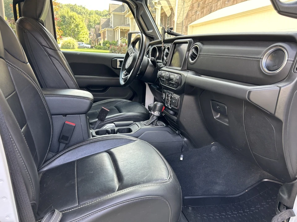 2022 Jeep JL Wrangler - Image 7 of 12