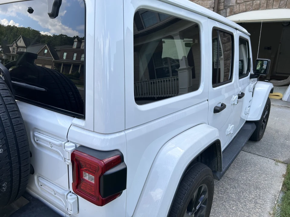 2022 Jeep JL Wrangler - Image 5 of 12