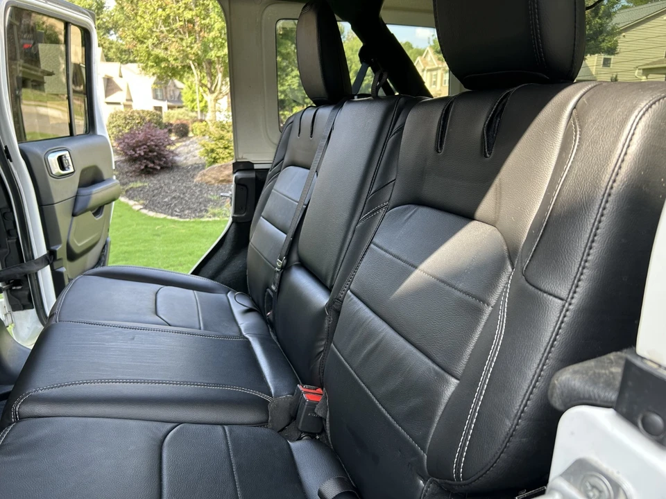 2022 Jeep JL Wrangler - Image 10 of 12