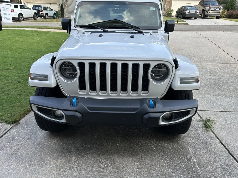 2022 Jeep JL Wrangler - Image 3 of 12