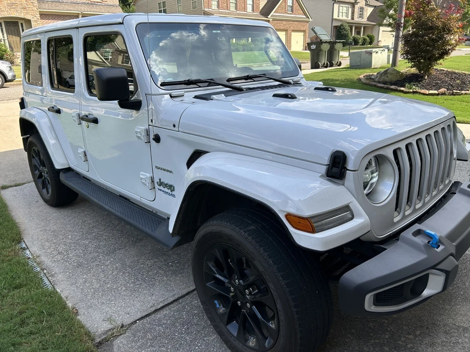 2022 Jeep JL Wrangler - Image 6 of 12