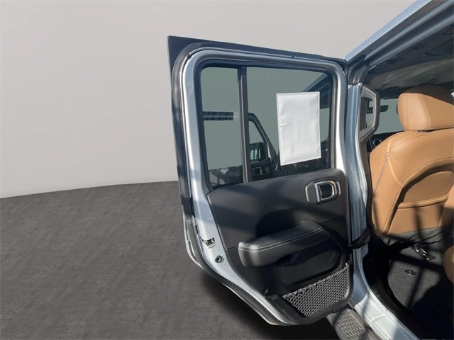 2022 Jeep JL Wrangler - Image 12 of 21