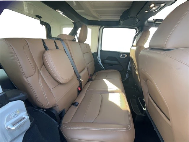 2022 Jeep JL Wrangler - Image 18 of 21