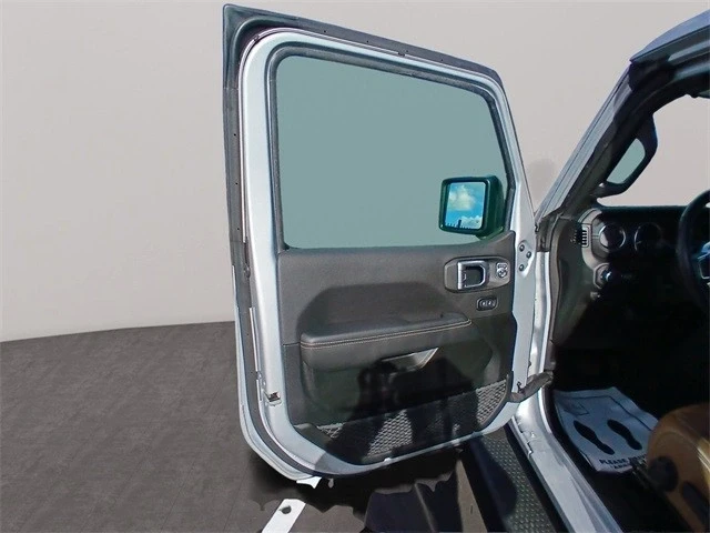 2022 Jeep JL Wrangler - Image 11 of 12