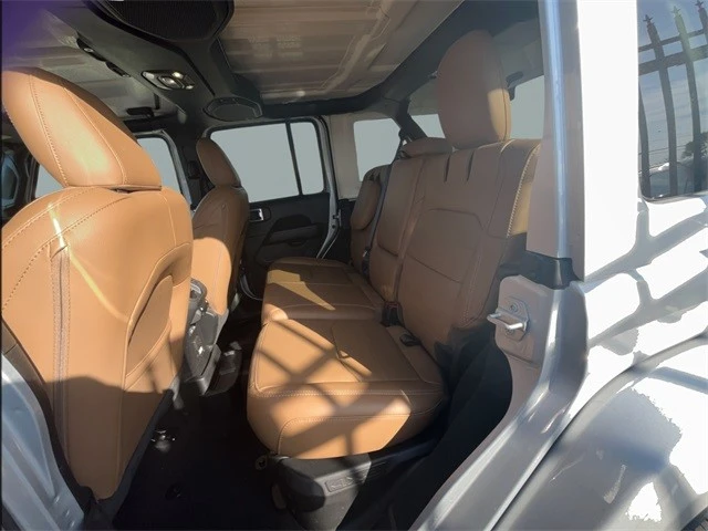 2022 Jeep JL Wrangler - Image 13 of 21