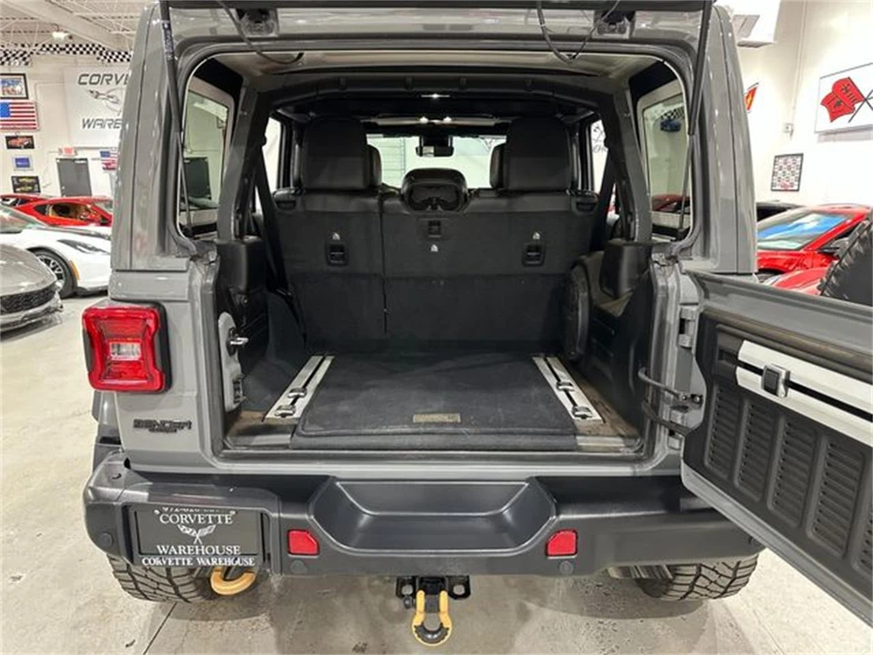 2022 Jeep JL Wrangler - Image 29 of 30