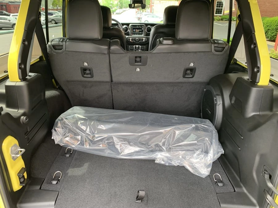 2022 Jeep JL Wrangler - Image 7 of 10