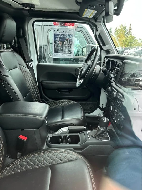 2022 Jeep JL Wrangler - Image 7 of 7