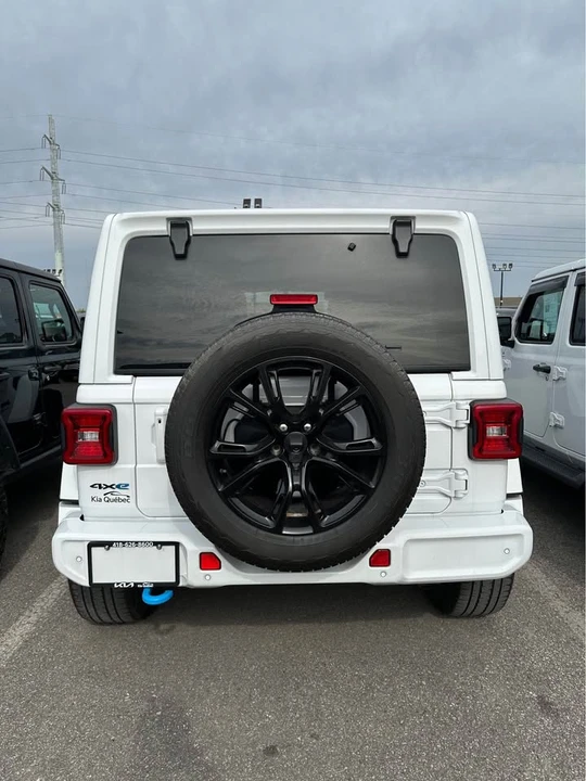 2022 Jeep JL Wrangler - Image 4 of 7