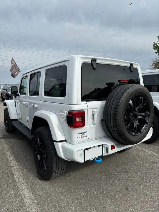 2022 Jeep JL Wrangler - Image 2 of 7