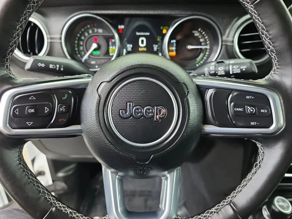 2022 Jeep JL Wrangler - Image 12 of 17