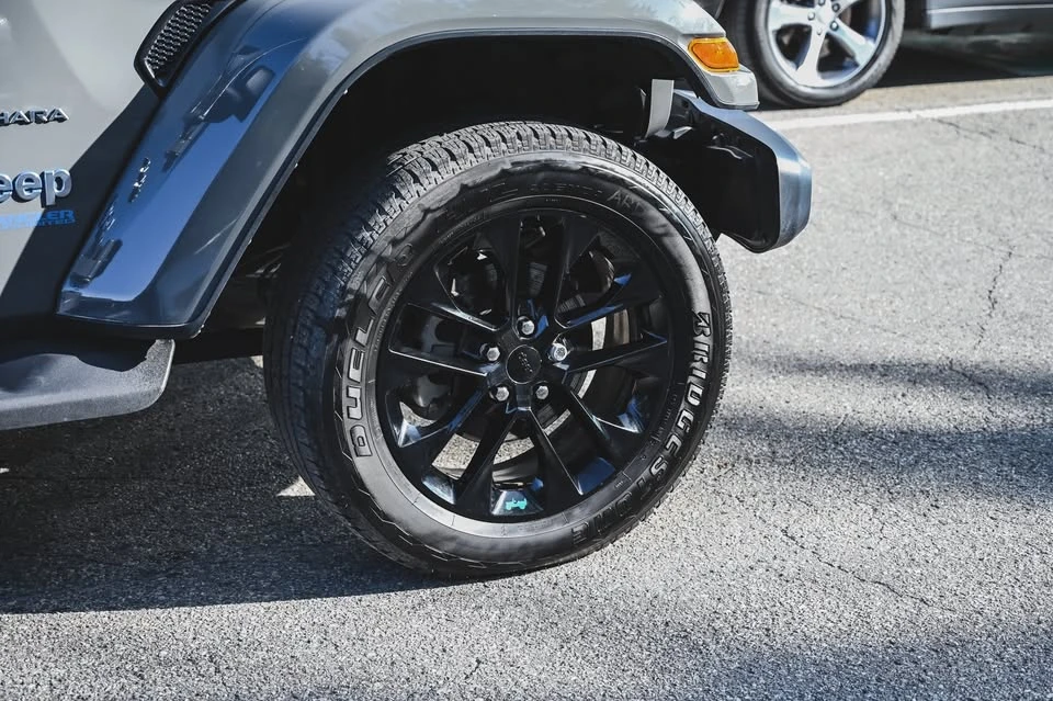 2022 Jeep JL Wrangler - Image 7 of 20
