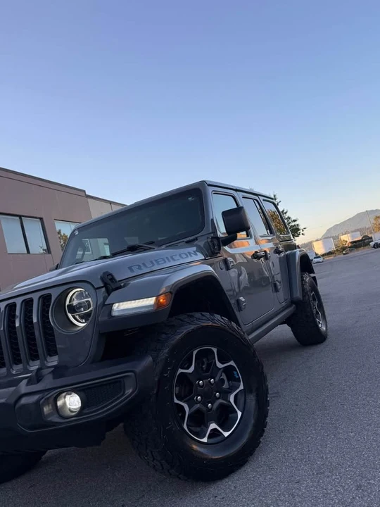 2022 Jeep JL Wrangler - Image 3 of 11