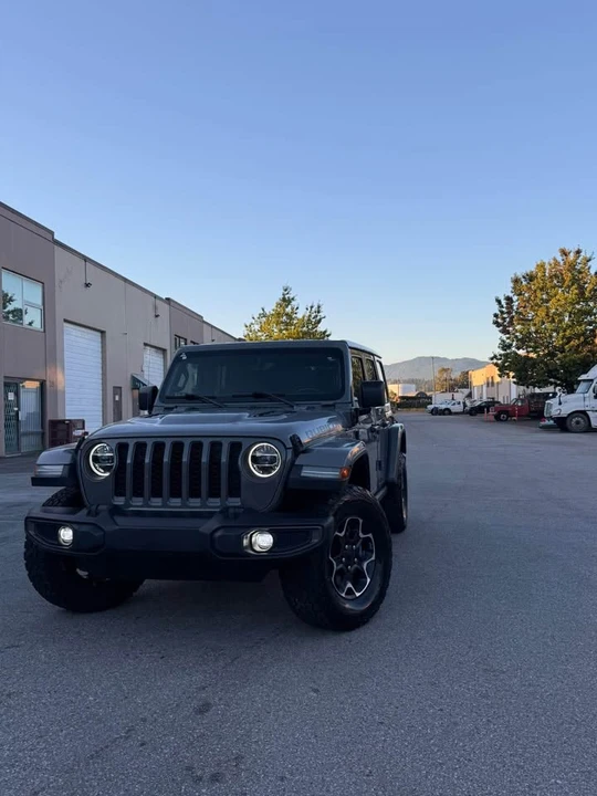 2022 Jeep JL Wrangler - Image 2 of 11