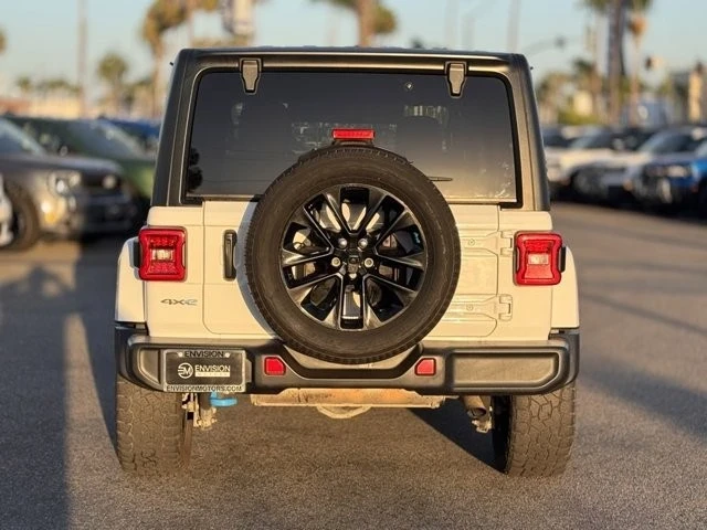 2022 Jeep JL Wrangler - Image 11 of 12