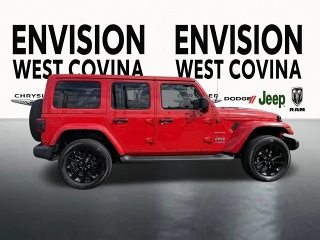 2022 Jeep JL Wrangler - Image 9 of 12