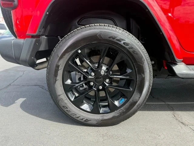 2022 Jeep JL Wrangler - Image 10 of 12