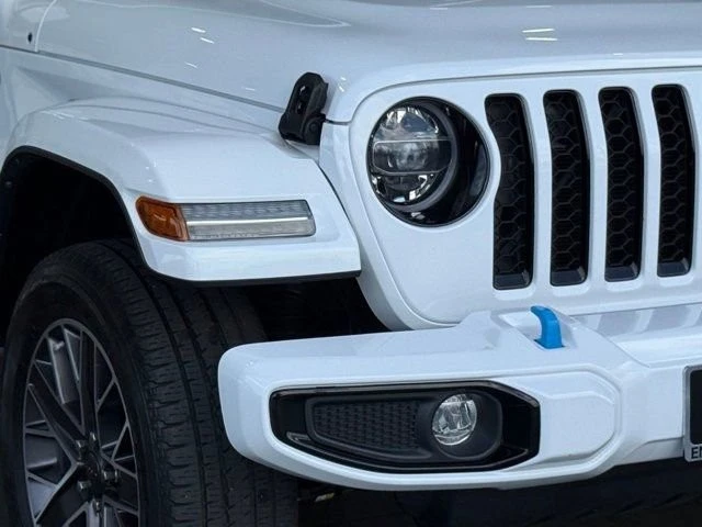 2022 Jeep JL Wrangler - Image 8 of 12