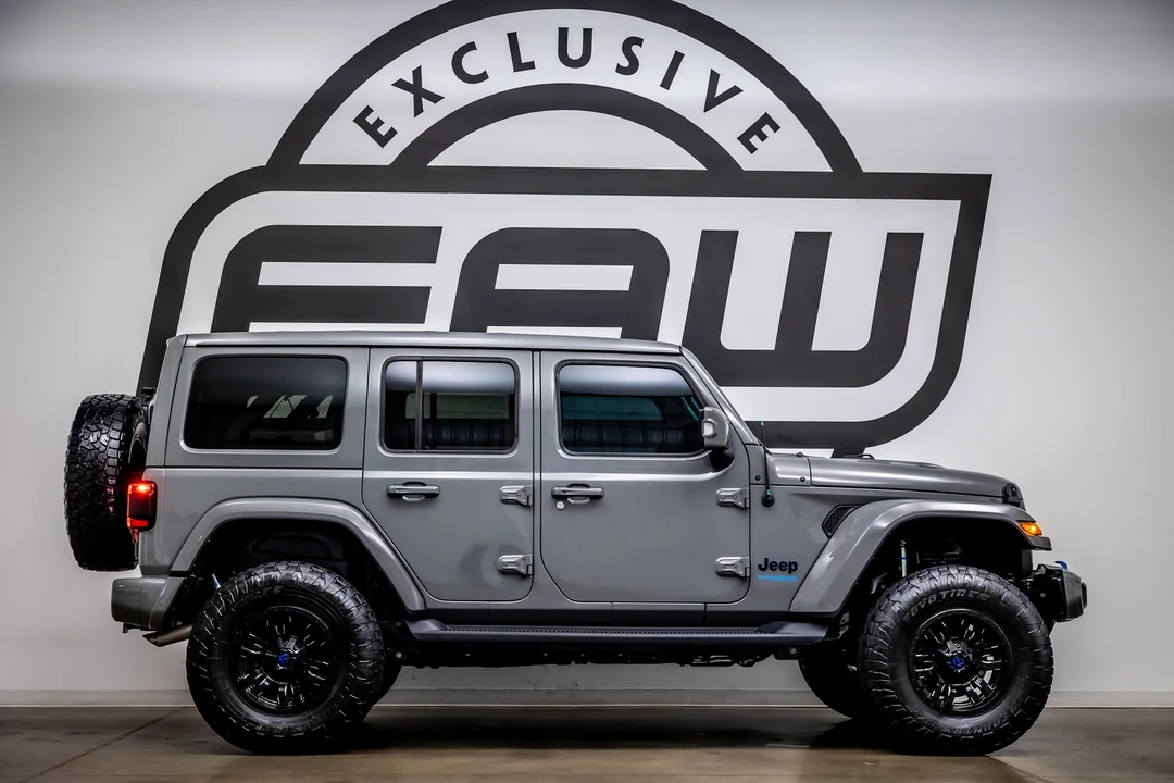 2022 Jeep JL Wrangler - Image 9 of 12