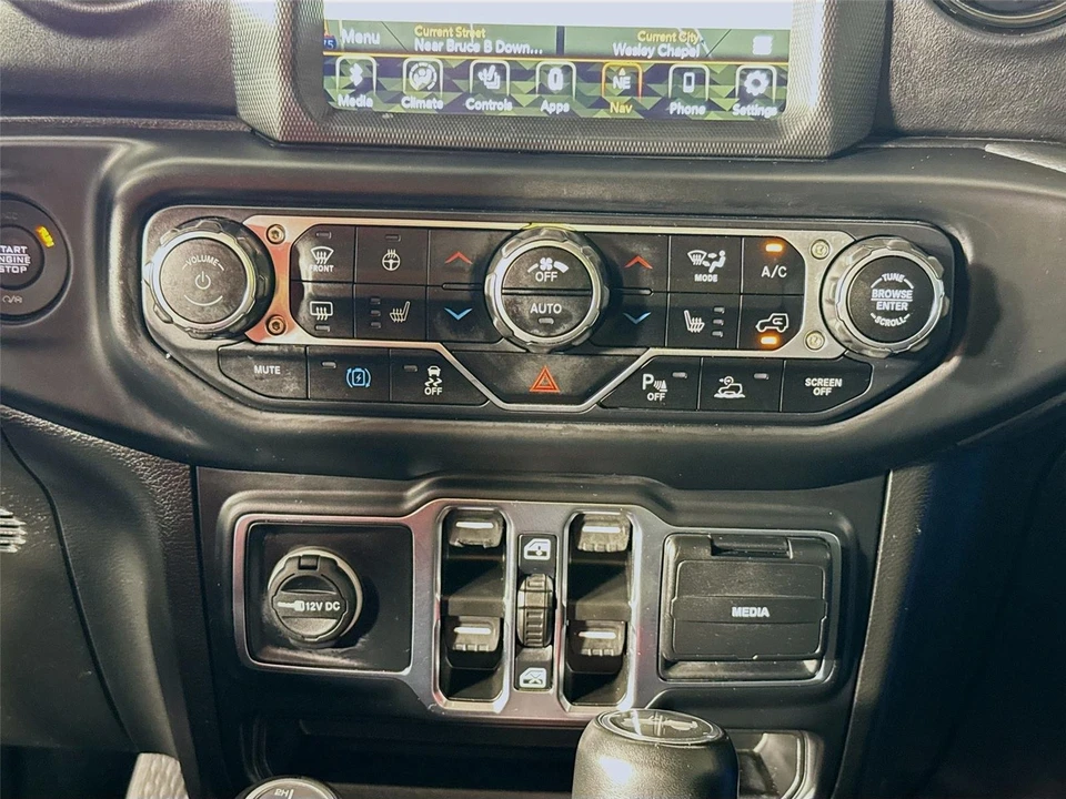2022 Jeep JL Wrangler - Image 12 of 21