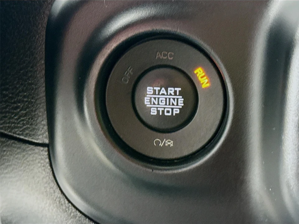 2022 Jeep JL Wrangler - Image 11 of 21