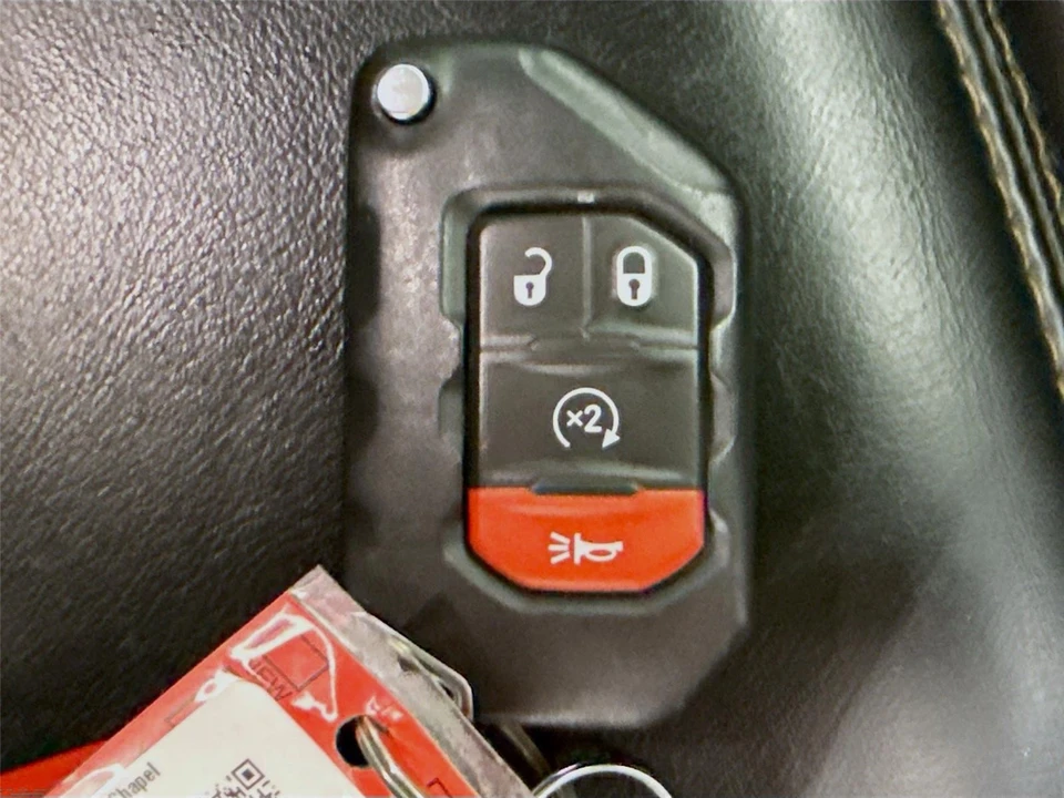 2022 Jeep JL Wrangler - Image 20 of 21
