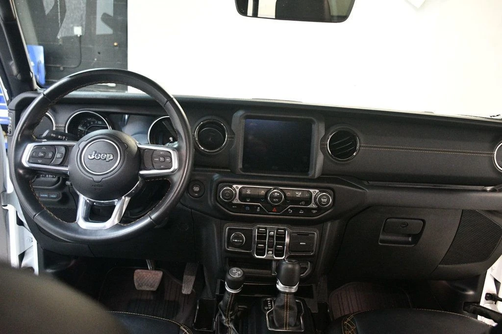 2022 Jeep JL Wrangler - Image 5 of 12