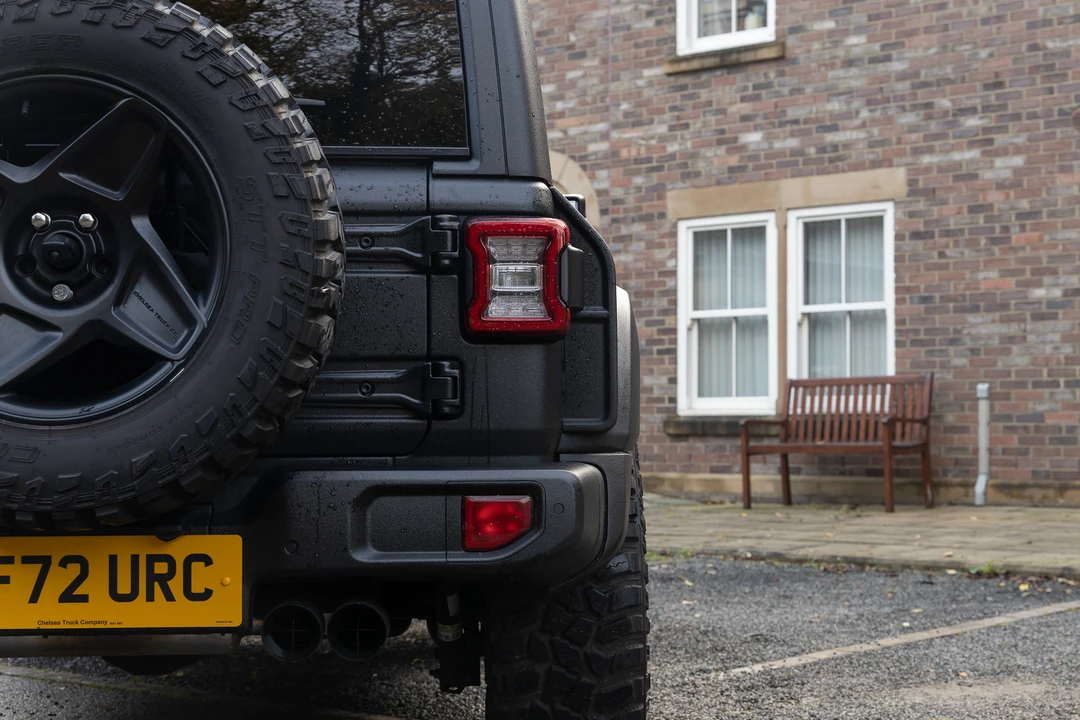 2002 Jeep JL Wrangler - Image 25 of 31