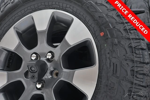 2022 Jeep JL Wrangler - Image 11 of 21