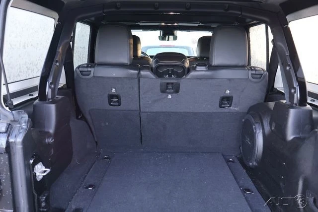 2022 Jeep JL Wrangler - Image 8 of 12